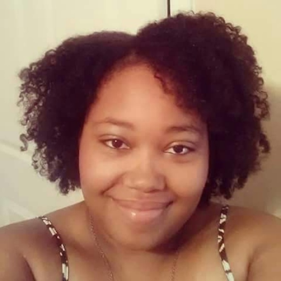 Meet your Posher, Tamisha - Picture 2 of 6